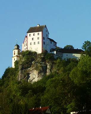 Luftkurort Egloffstein: Blick vom Malerwinkel auf Burg Egloffstein