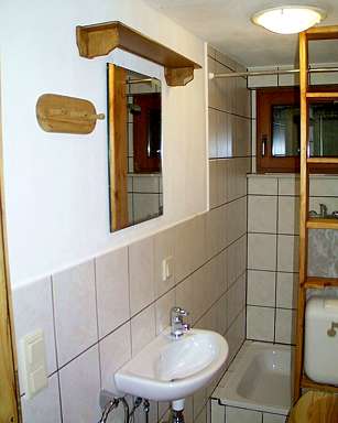 Apartamentos para vacaciones en Baviera: Cuarto de baño apartamento Montaña - lavabo