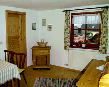 Appartamenti vacanze in Baviera: Tinello di appartamento Valle - ingresso in la camera da letto